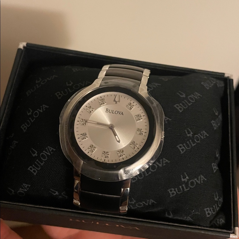 Bulova Watch - Picture 3 of 4